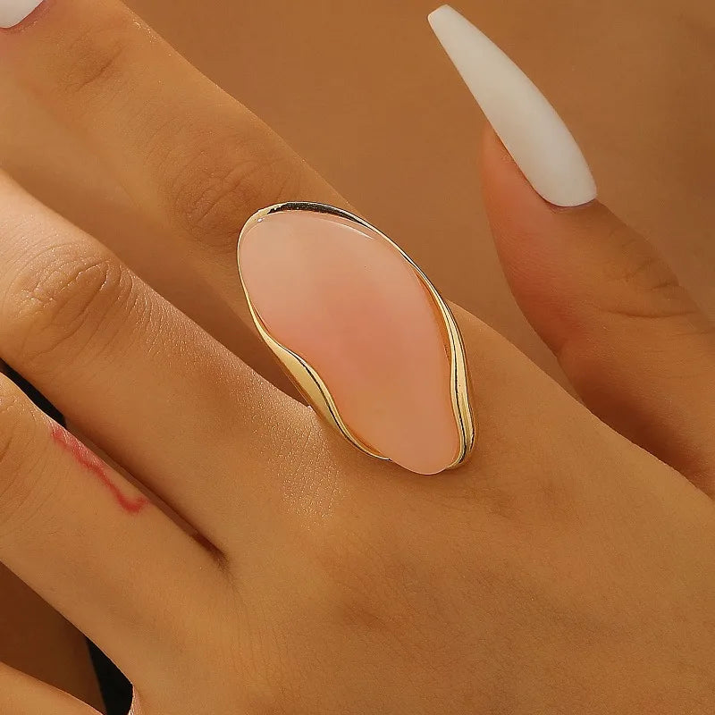 Aretes de Aleación y Resina tipo stud y anillos.